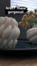 Load image into Gallery viewer, Chunky Braid soy wax candle