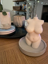 Load image into Gallery viewer, Voluptuous Female body
